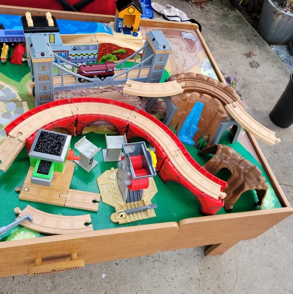Wood Train Set - Picture 2 of 15